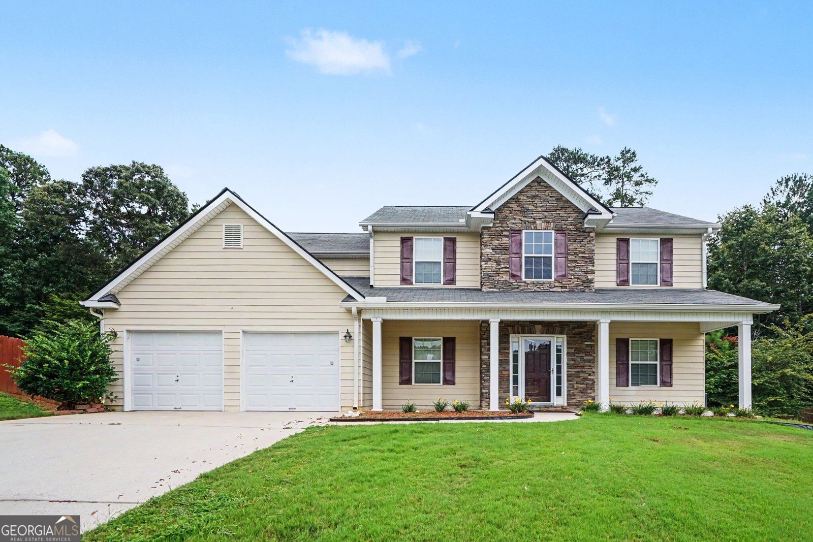 230 Stone Ridge Way Covington - main photo