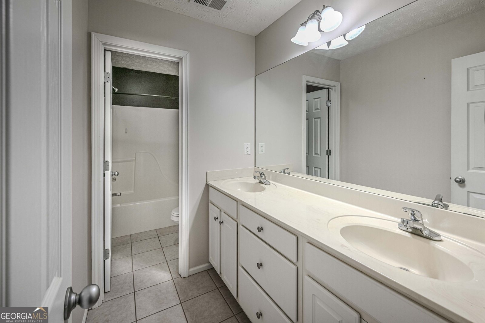 529 Plantation Creek Drive Loganville - Photo 32