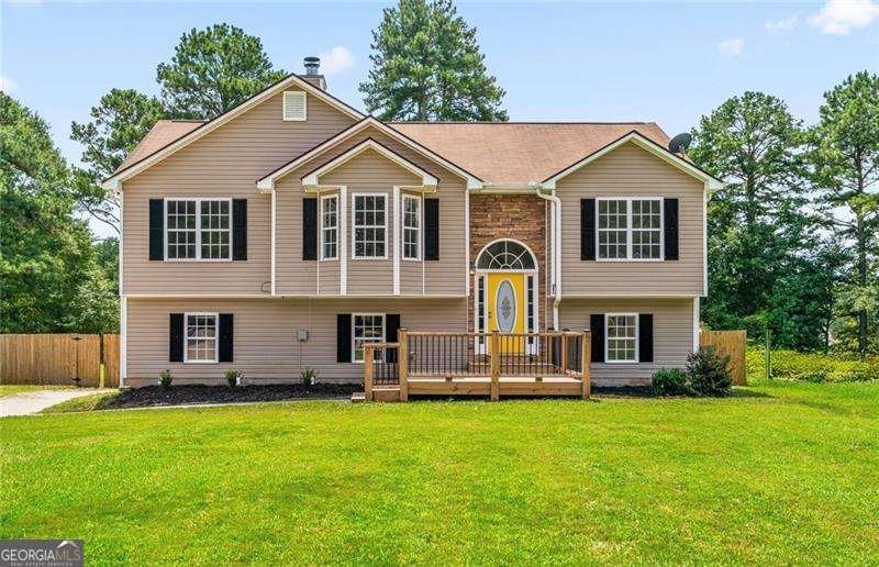 29 Wood Circle Villa Rica - main photo