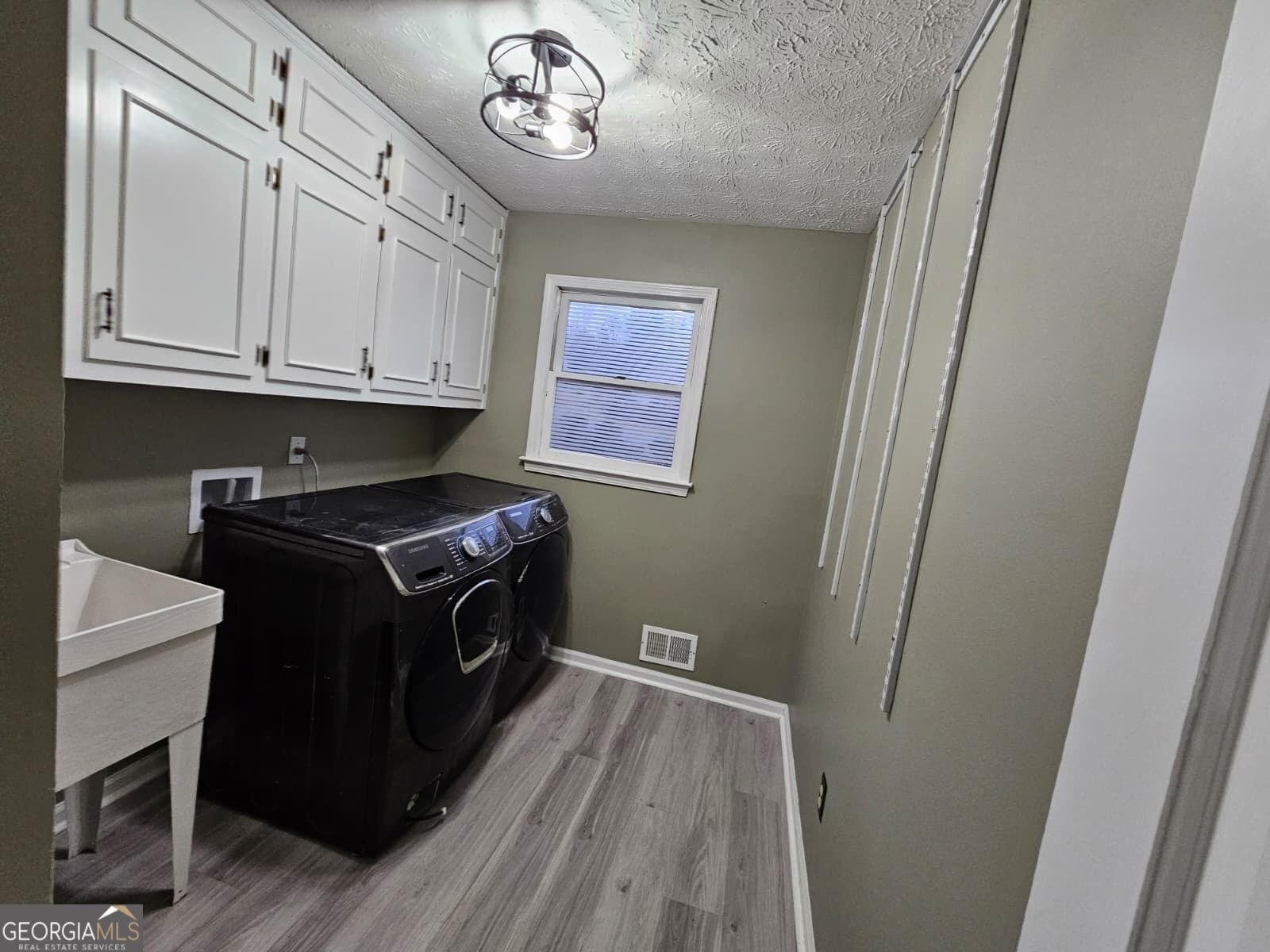 855 John Court Lawrenceville - Photo 9