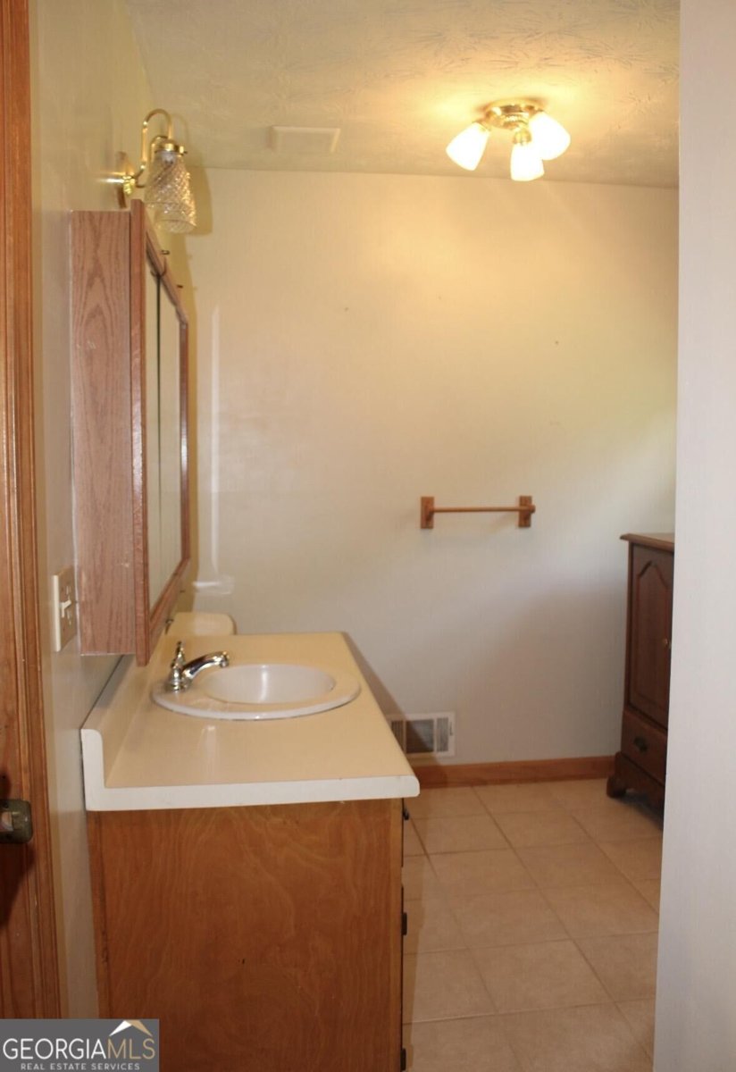 948 Hightower Trail Oxford - Photo 32