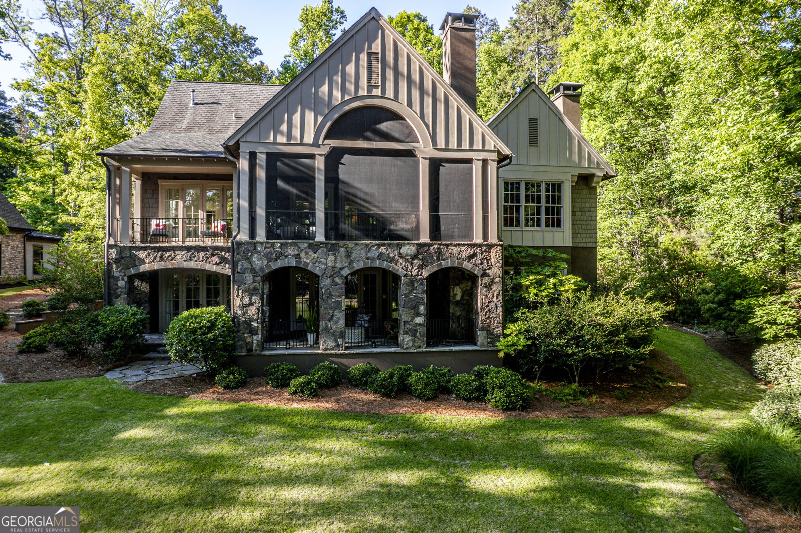 1000 Brickyard Lane Greensboro - main photo