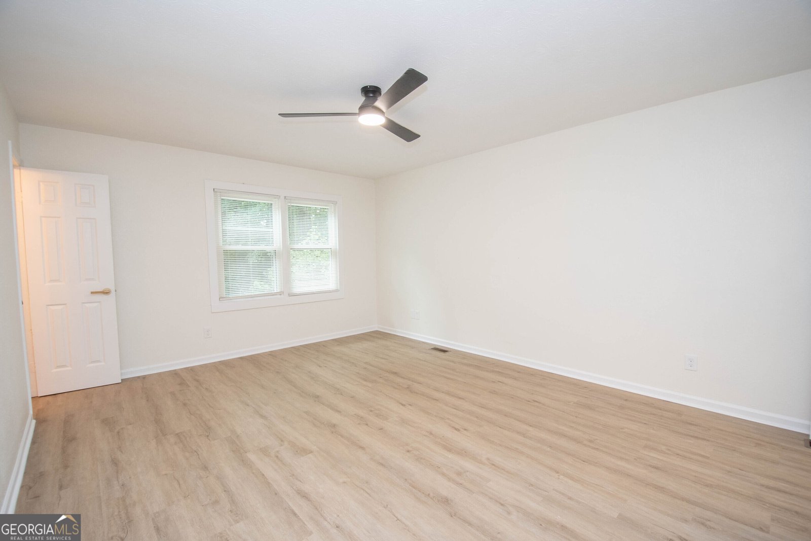 240 Hearthstone Drive W Newnan - Photo 21