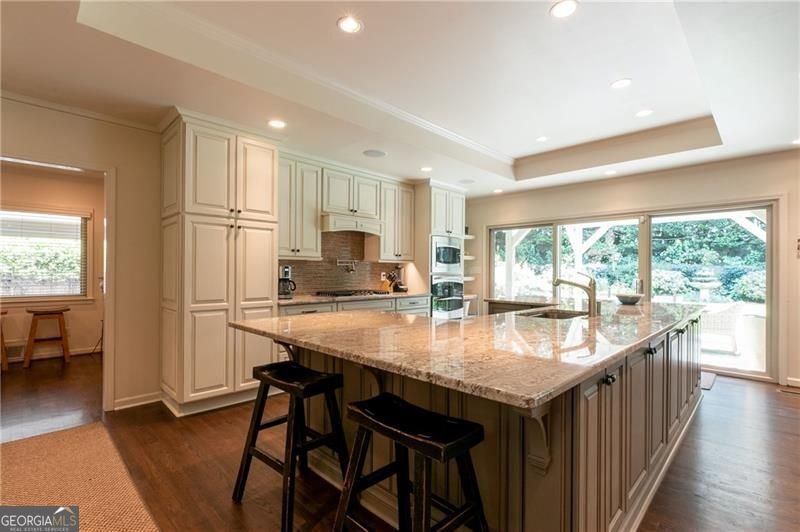 1043 Robin Lane Atlanta - Photo 11
