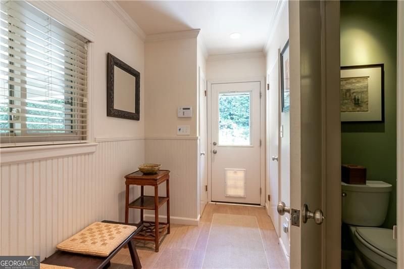 1043 Robin Lane Atlanta - Photo 37