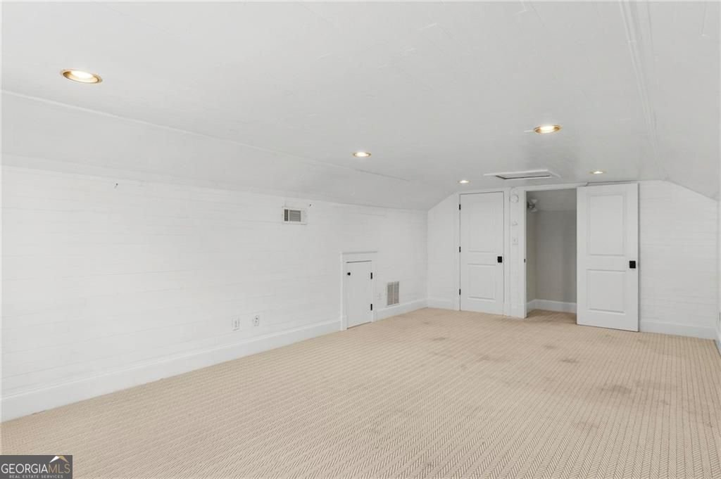 1355 Mercer Avenue East Point - Photo 23