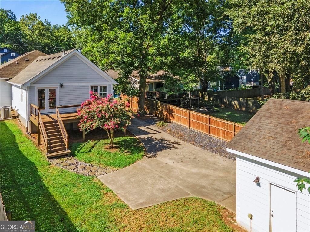 1355 Mercer Avenue East Point - Photo 29