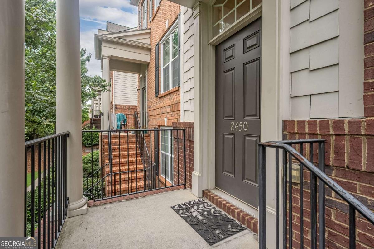 2450 Natoma Court Smyrna - main photo