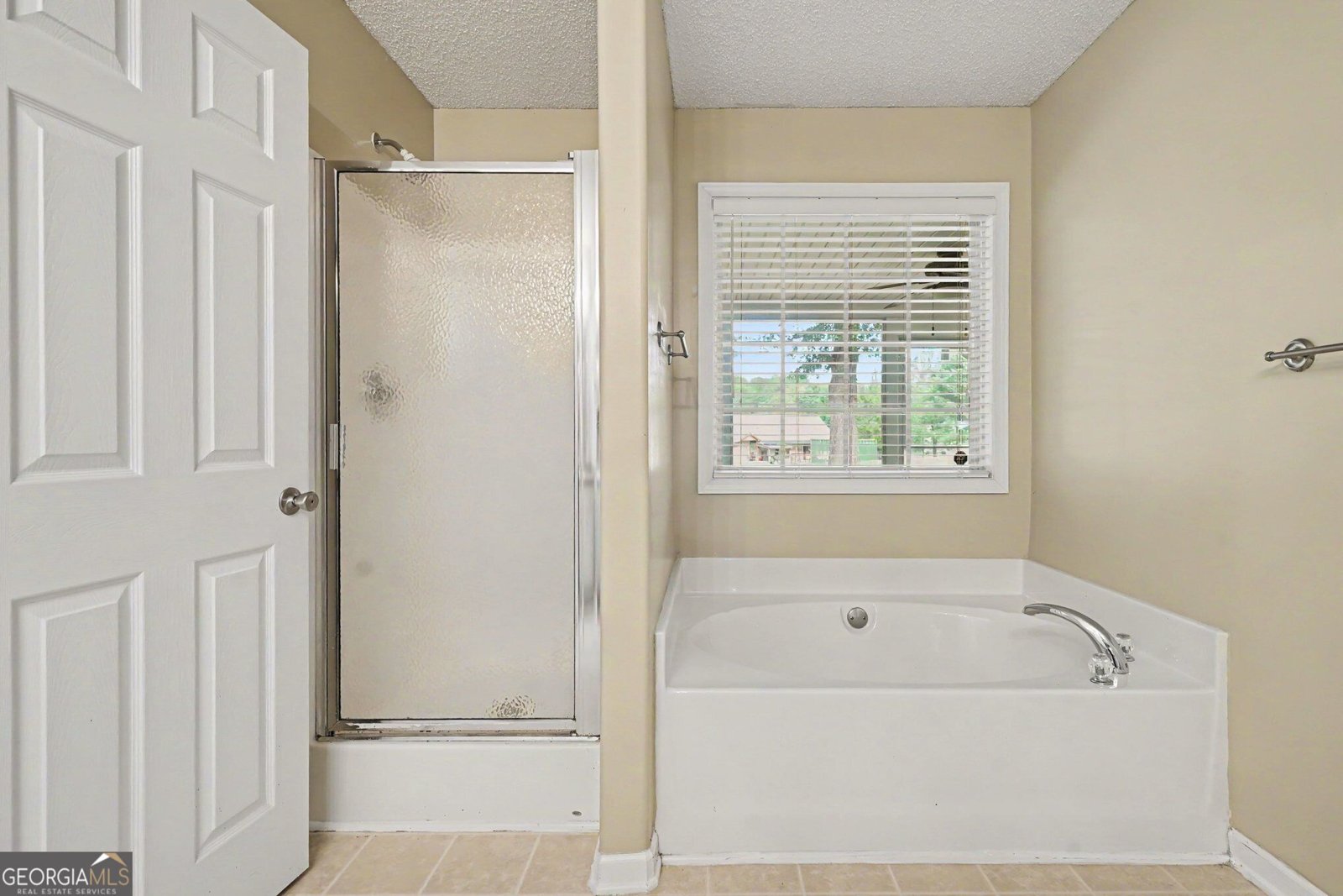 410 Wilshire Lane Bethlehem - Photo 25