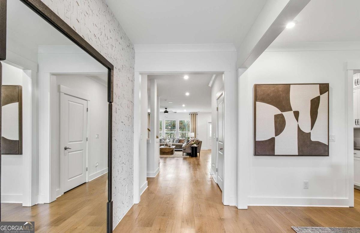 Photo 4
