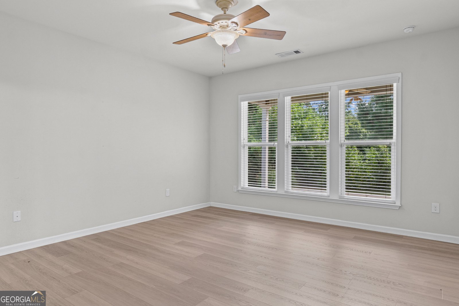329 Sandy Springs Drive Griffin - Photo 19