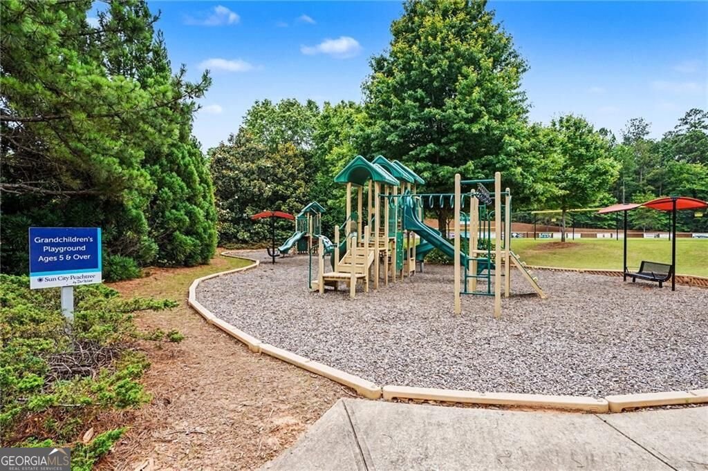 329 Sandy Springs Drive Griffin - Photo 48