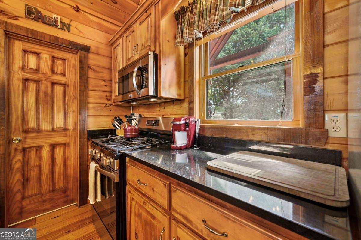 551 Amy Creek Circle Ellijay - Photo 10