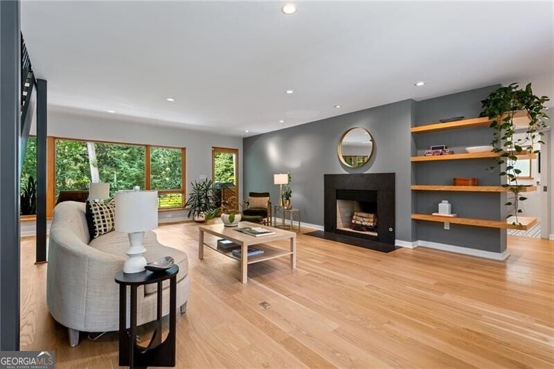 878 Barton Woods Road Atlanta - Photo 7