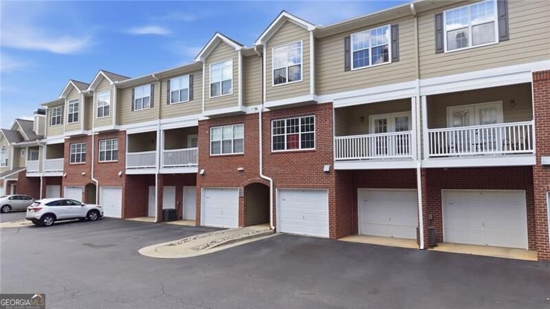 5110 Woodland Lane Alpharetta - main photo