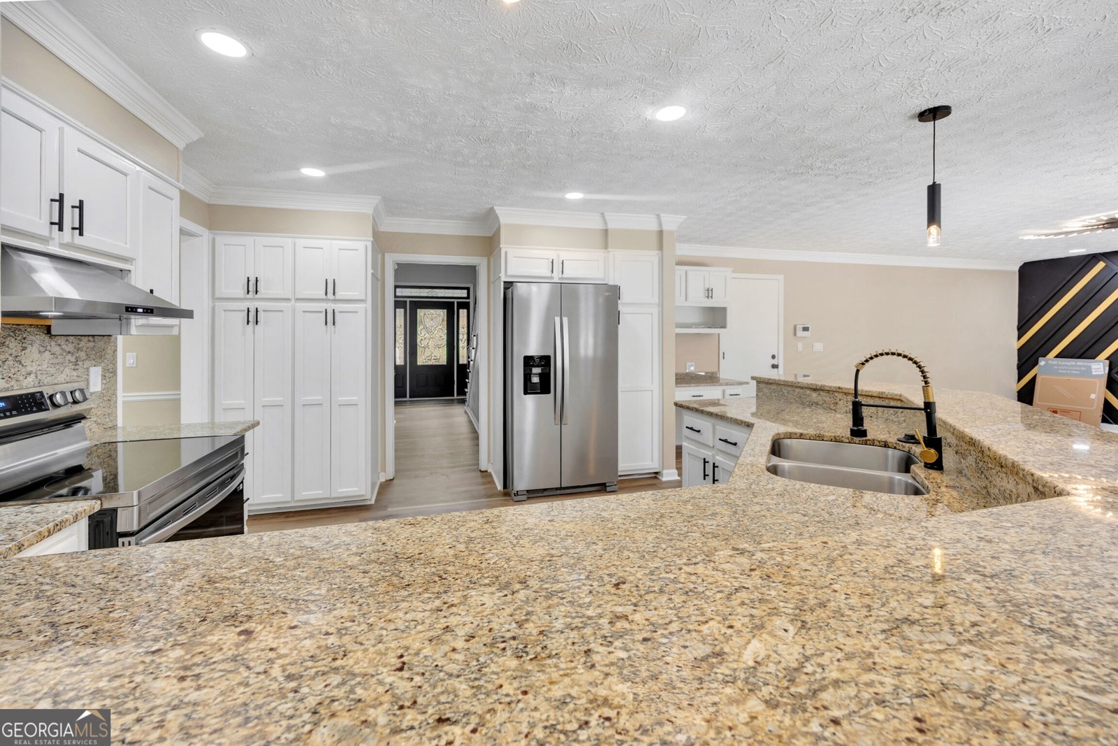 1412 Crooked Tree Circle Stone Mountain - Photo 10