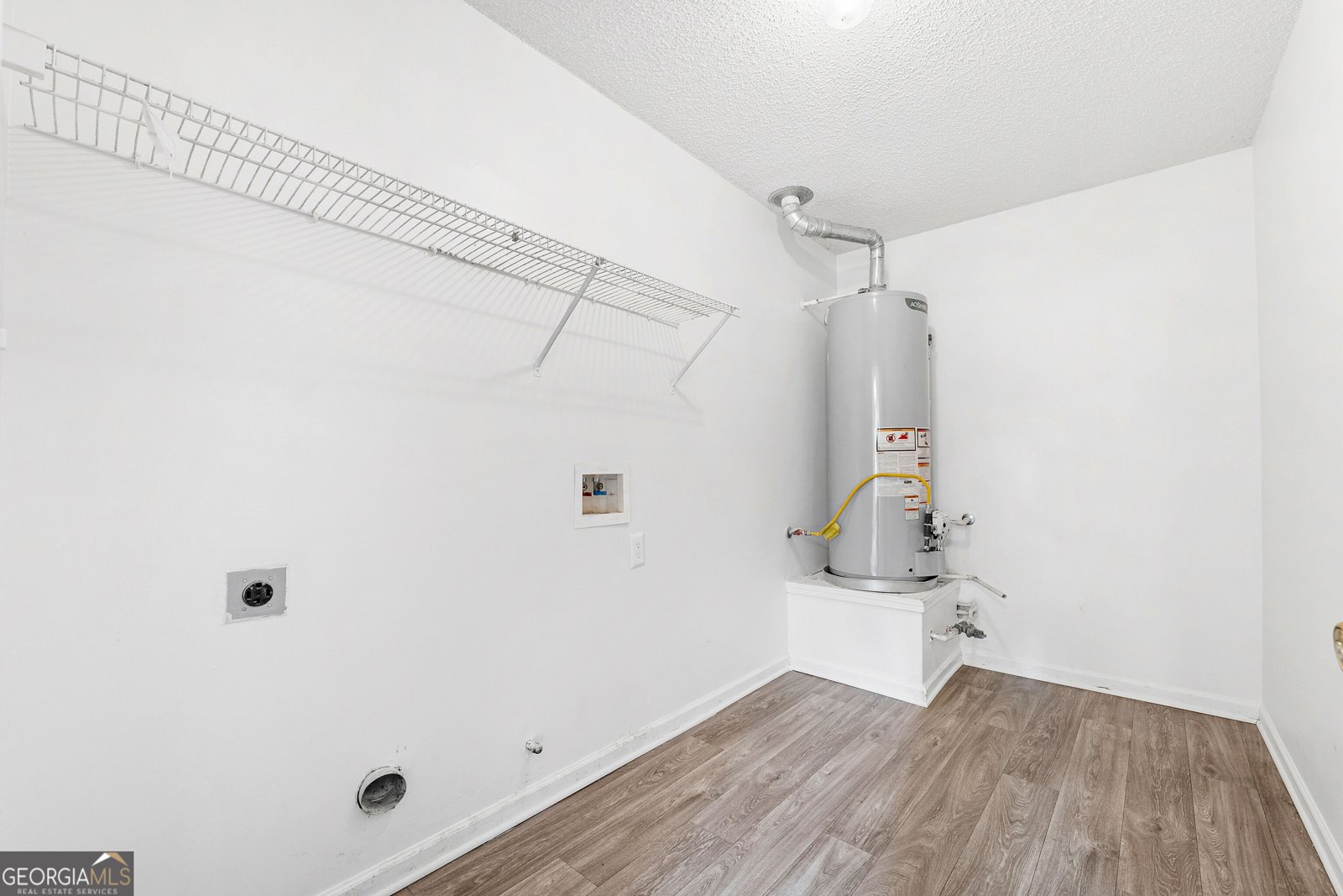 6559 Lancelot Court Riverdale - Photo 13
