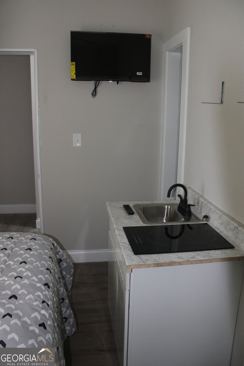 3937 Log Cabin Drive Macon - Photo 11