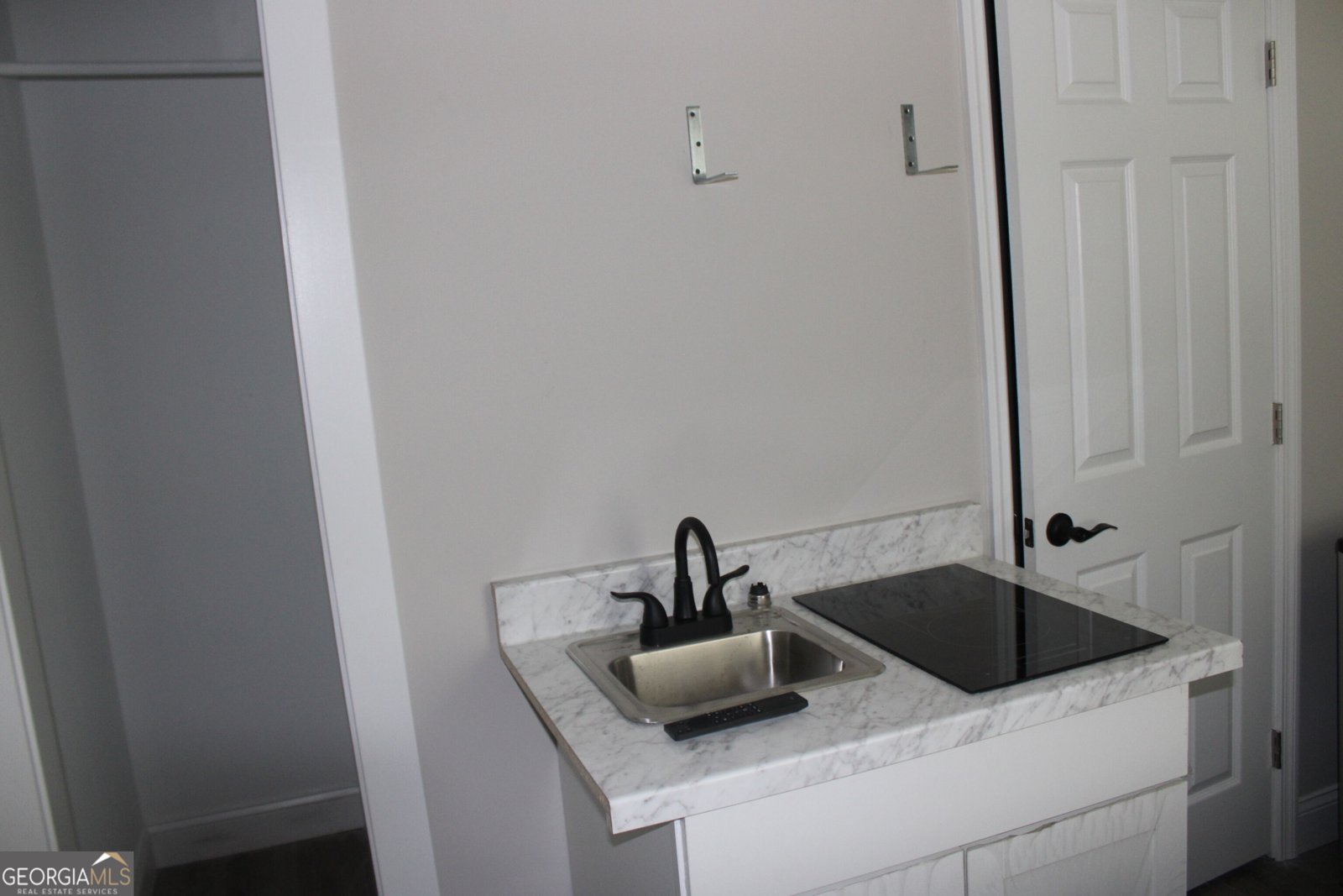 3937 Log Cabin Drive Macon - Photo 6
