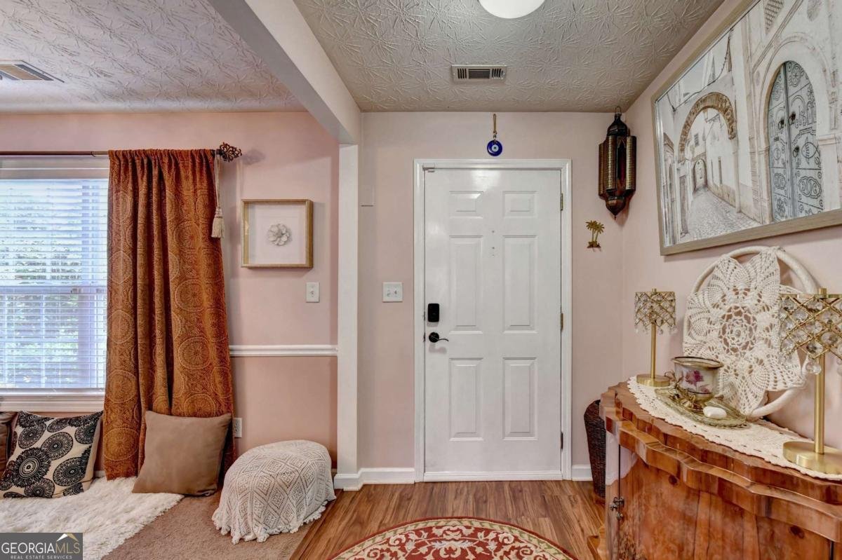 4654 Pine Isle Way Buford - Photo 6