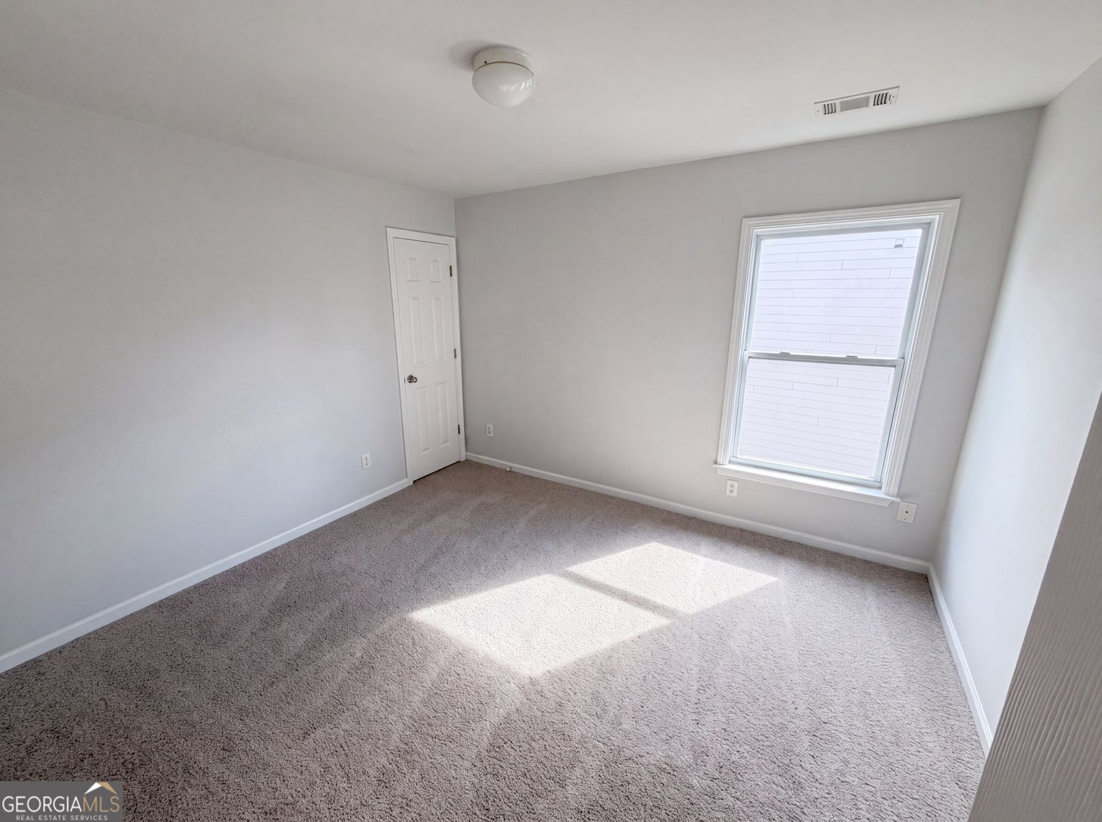 7328 Toccoa Circle Union City - Photo 13