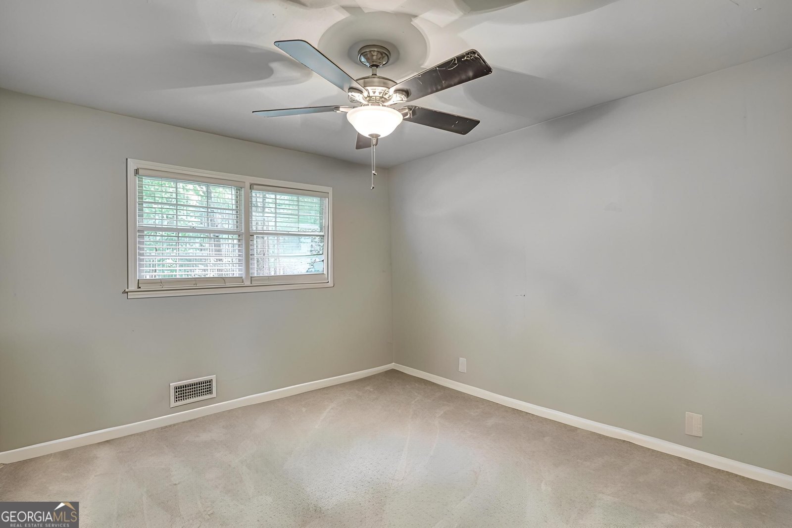 5090 Donald Drive Loganville - Photo 16