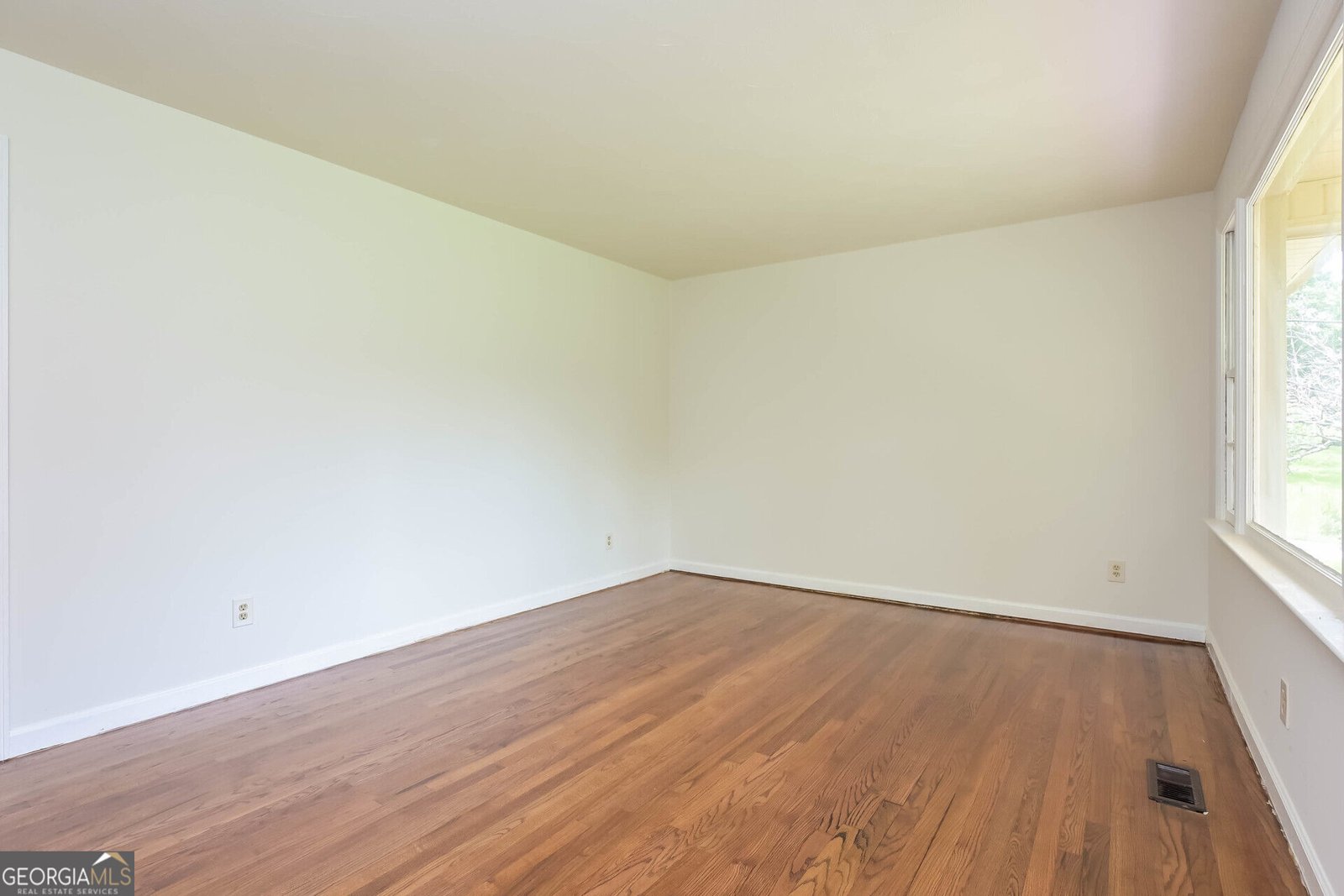192 Sun Valley Drive Macon - Photo 11