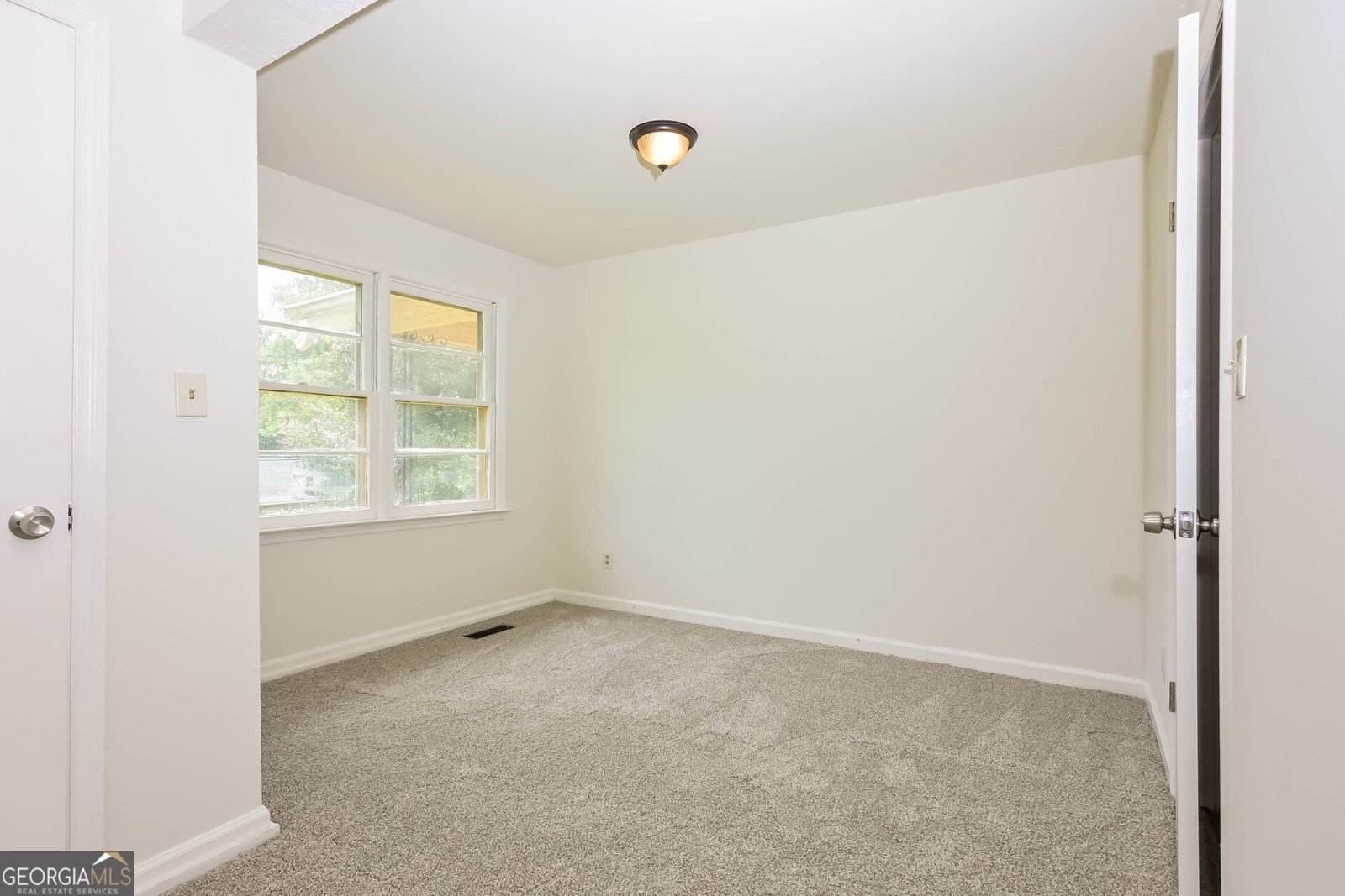 192 Sun Valley Drive Macon - Photo 14