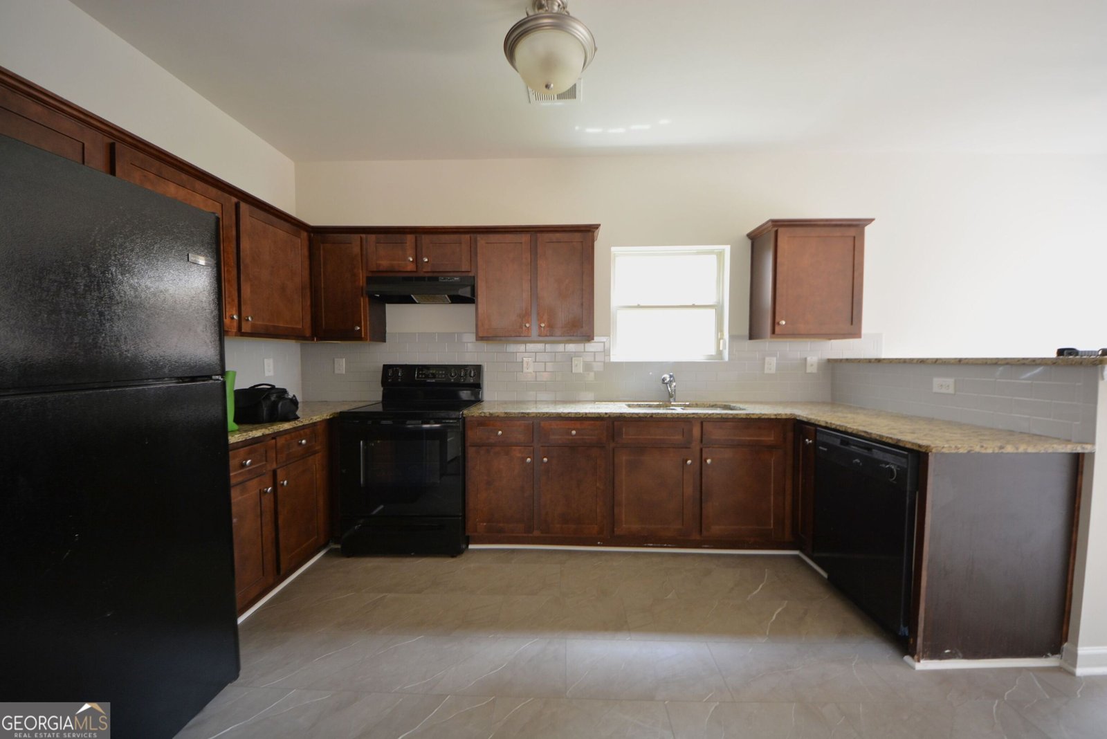 167 Daisy Circle McDonough - Photo 16