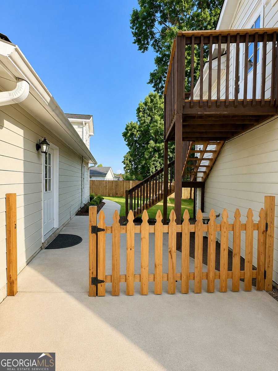 2061 Marshes Glenn Drive Norcross - Photo 22