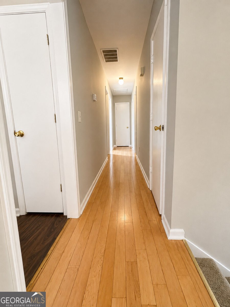 2061 Marshes Glenn Drive Norcross - Photo 8