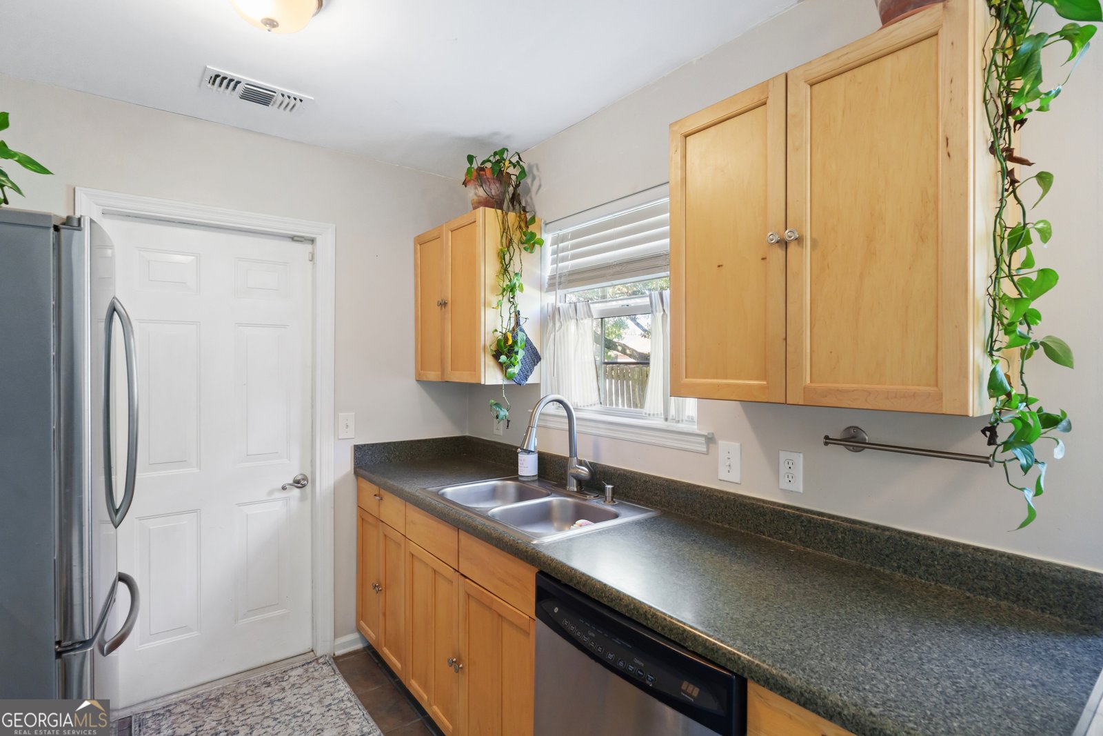 103 Redan Drive Savannah - Photo 14