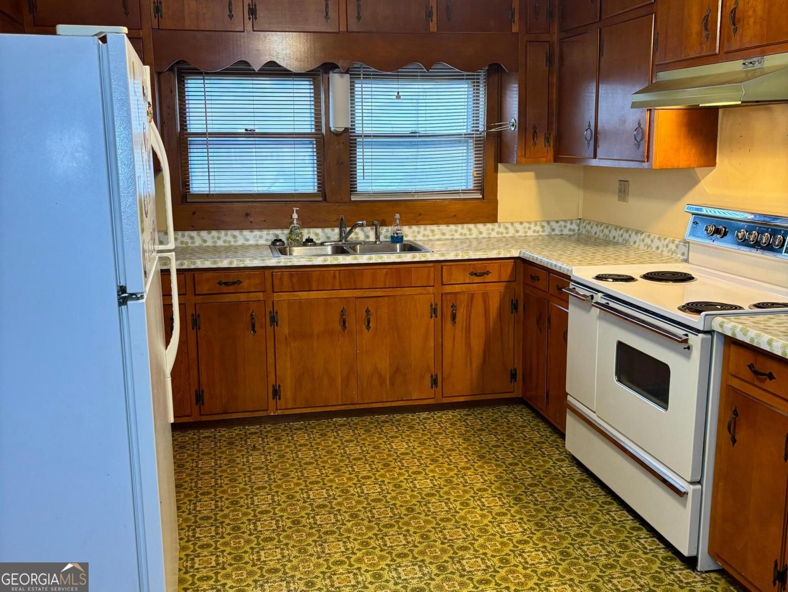 1385 Currahee Street Toccoa - Photo 14
