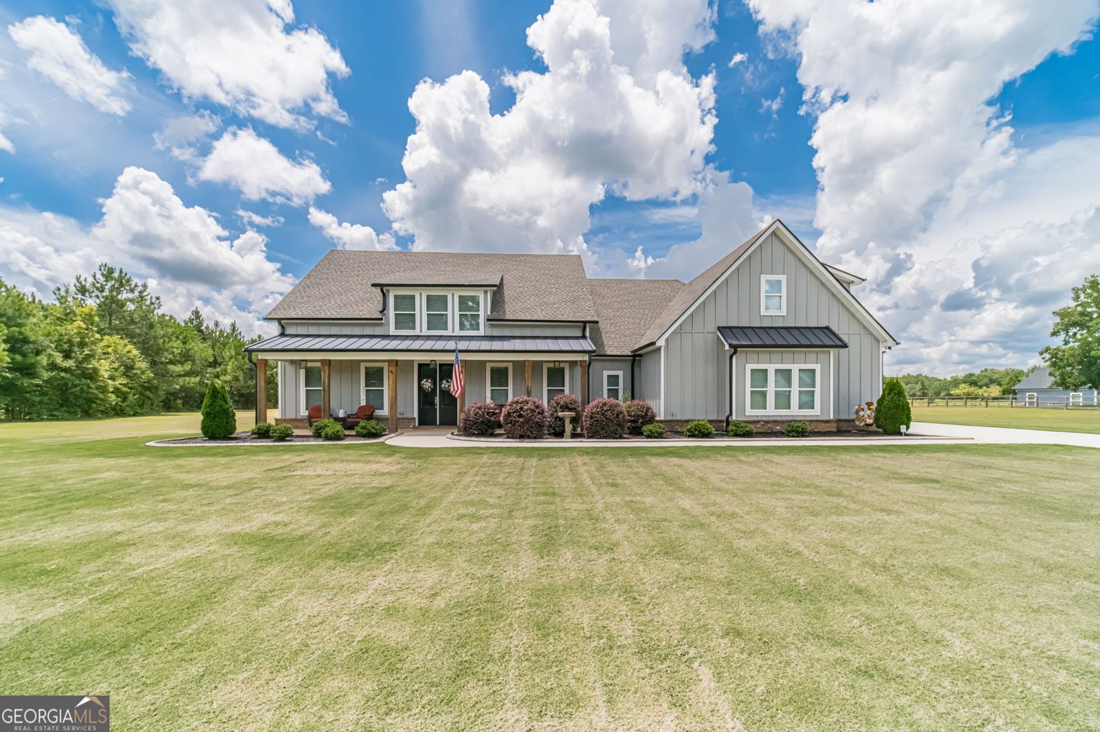 302 Savannah Drive Mansfield - main photo