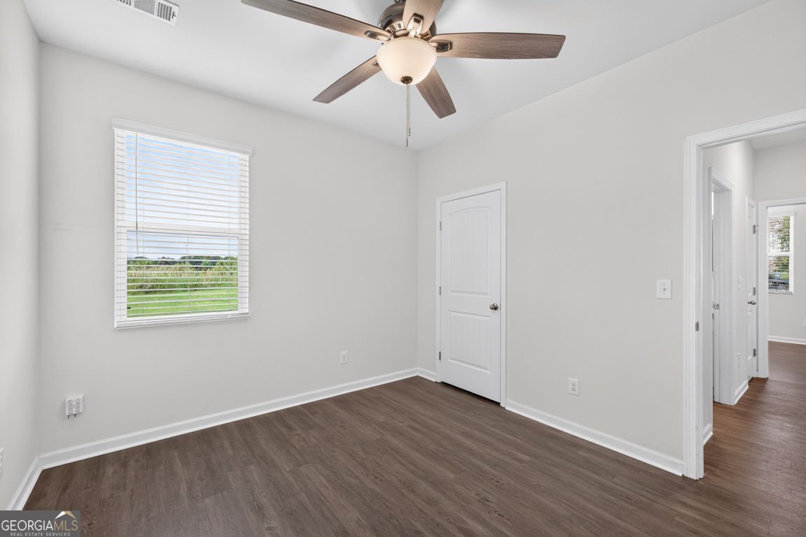 5480 Barberry Avenue Oakwood - Photo 10