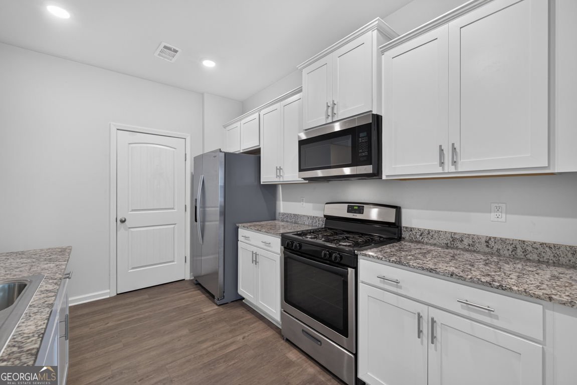 5480 Barberry Avenue Oakwood - Photo 17