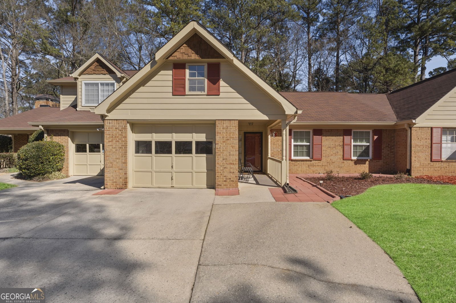 2 Dover Trail Peachtree City - main photo