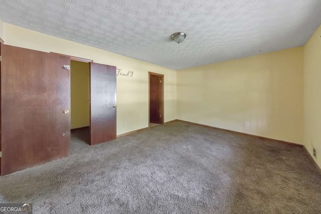 921 Curry Circle Conyers - Photo 12