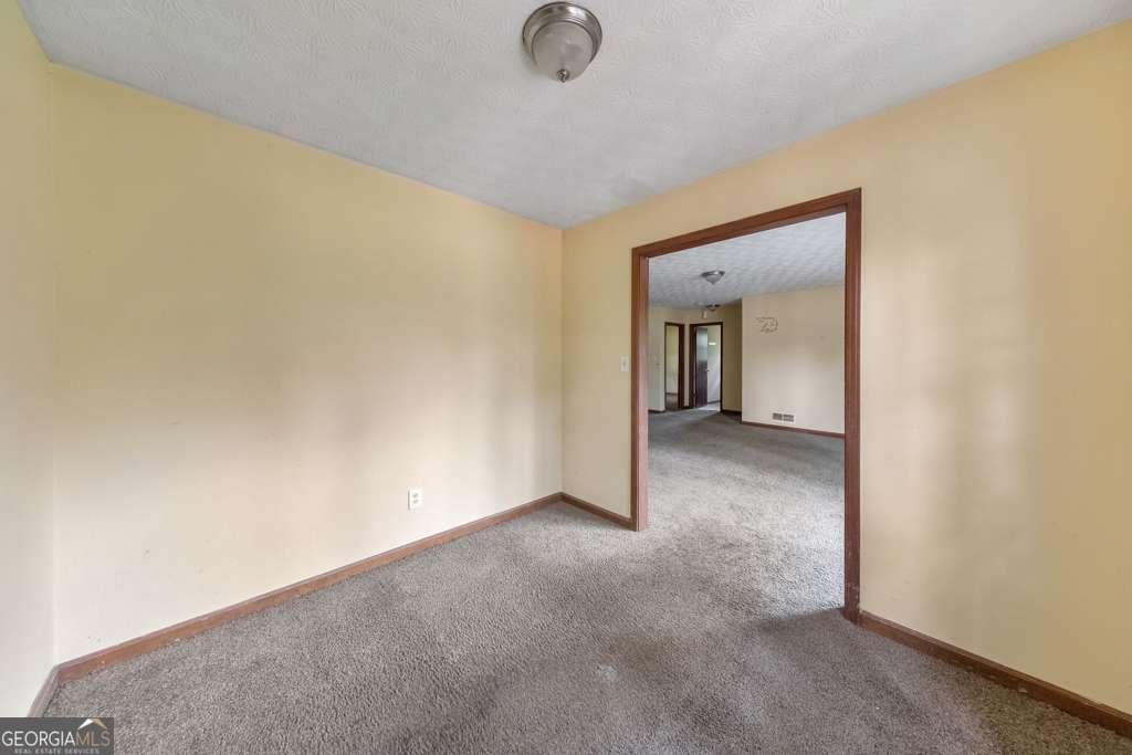 921 Curry Circle Conyers - Photo 6