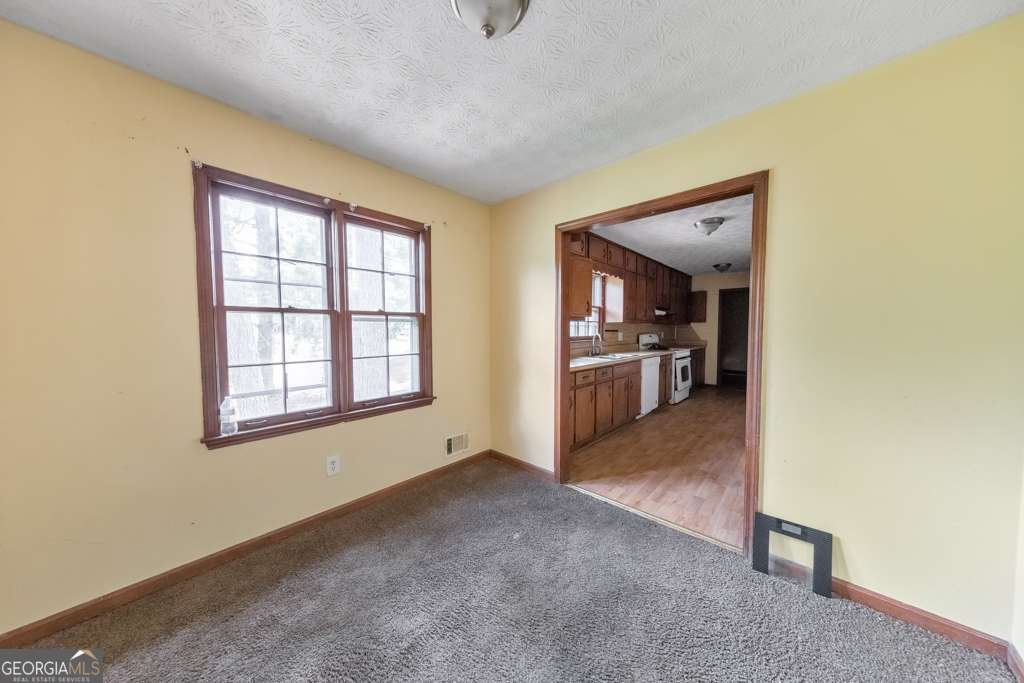921 Curry Circle Conyers - Photo 7