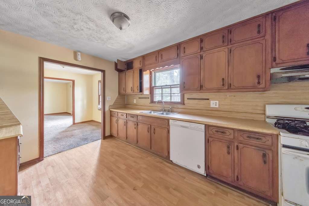921 Curry Circle Conyers - Photo 9