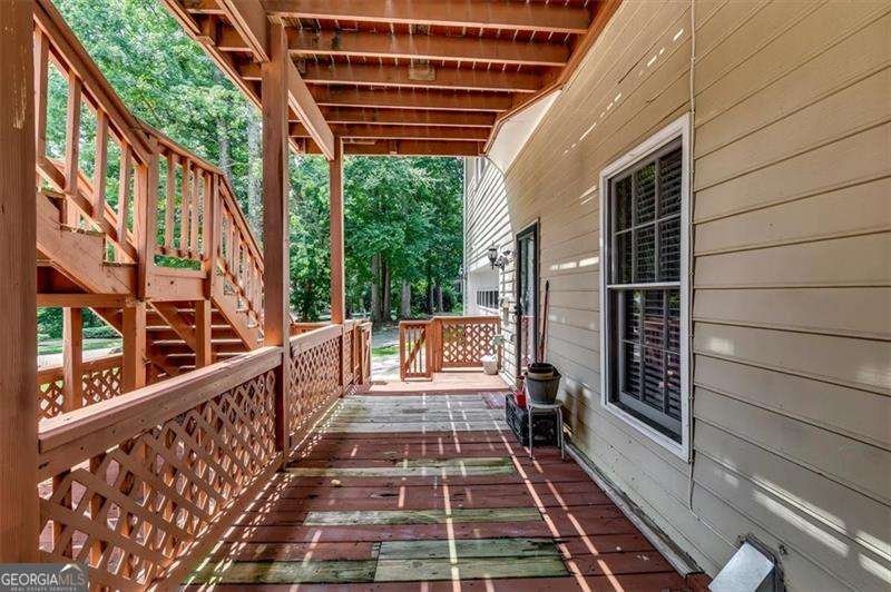 6963 Whispering Oaks Court Stone Mountain - Photo 39