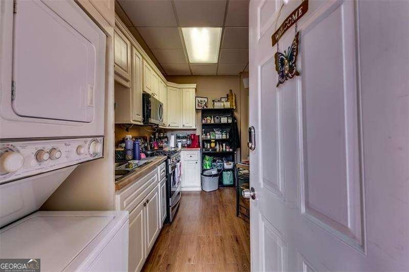 6963 Whispering Oaks Court Stone Mountain - Photo 40