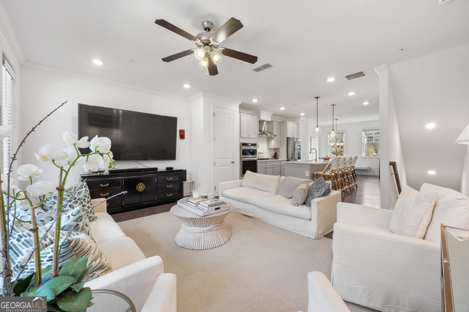 6529 Beacon Drive Sandy Springs - Photo 11