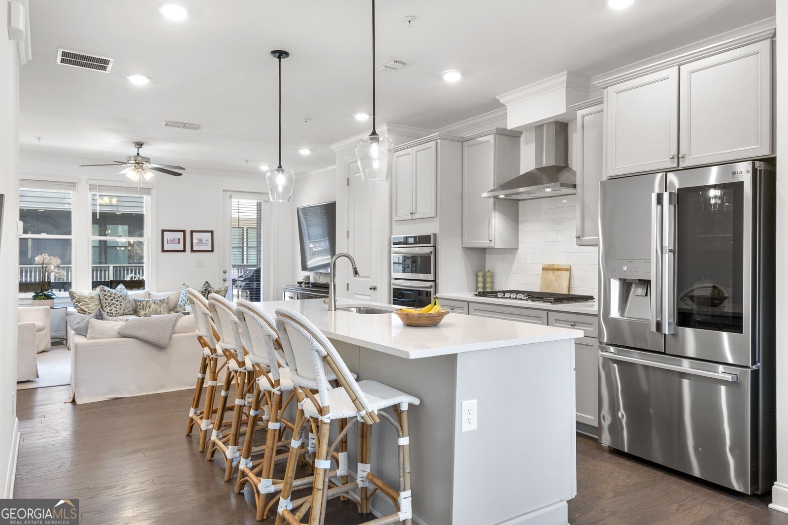 6529 Beacon Drive Sandy Springs - Photo 14