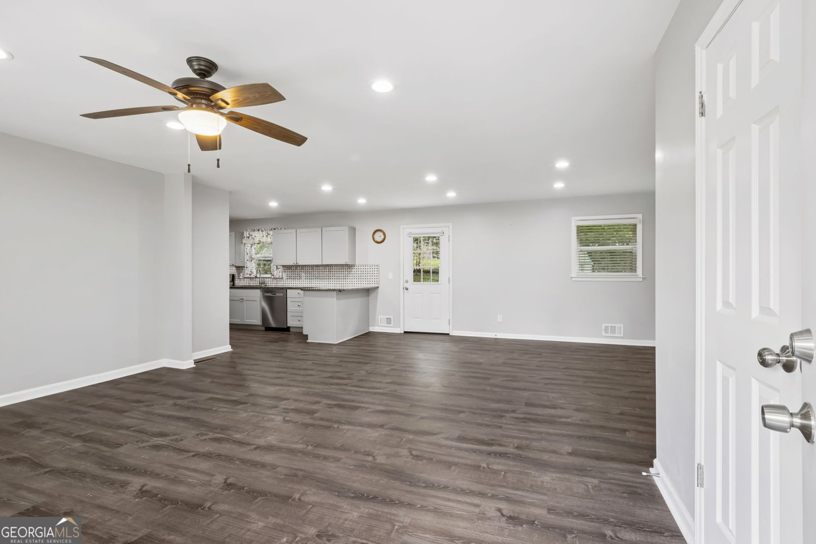 1331 Owen Circle Buford - Photo 6