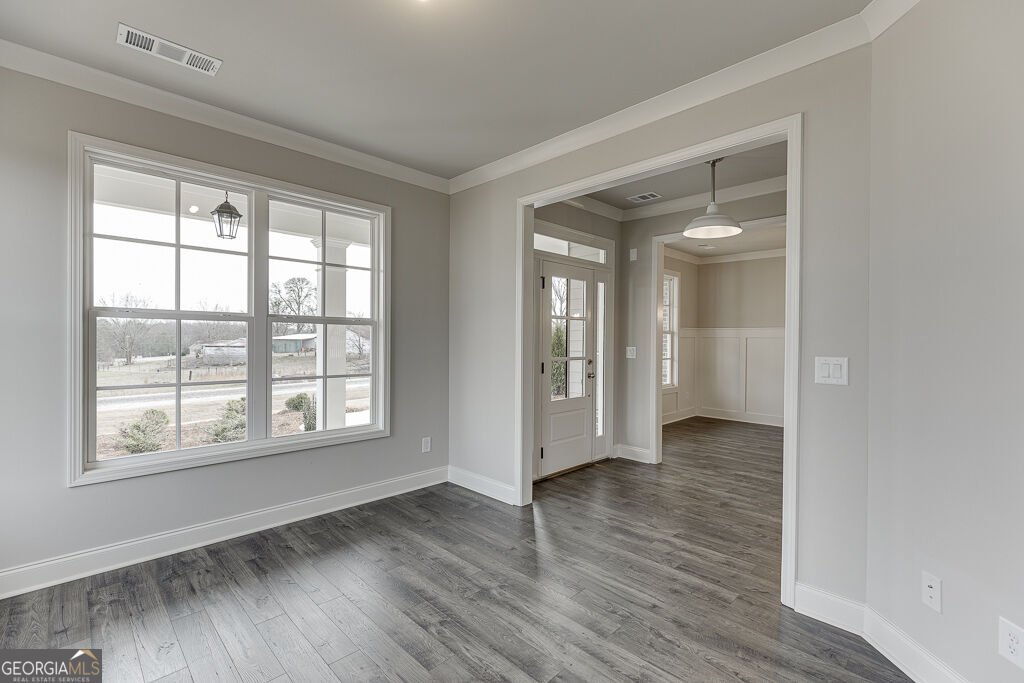 8935 Claude Martin Drive Gainesville - Photo 7