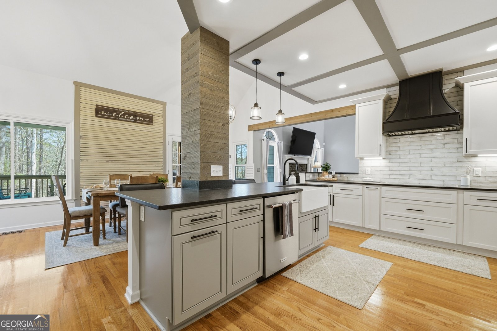 406 Lovinggood Landing Drive Woodstock - Photo 11