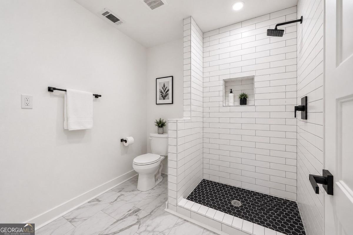 641 Hamilton E Holmes Drive Atlanta - Photo 11