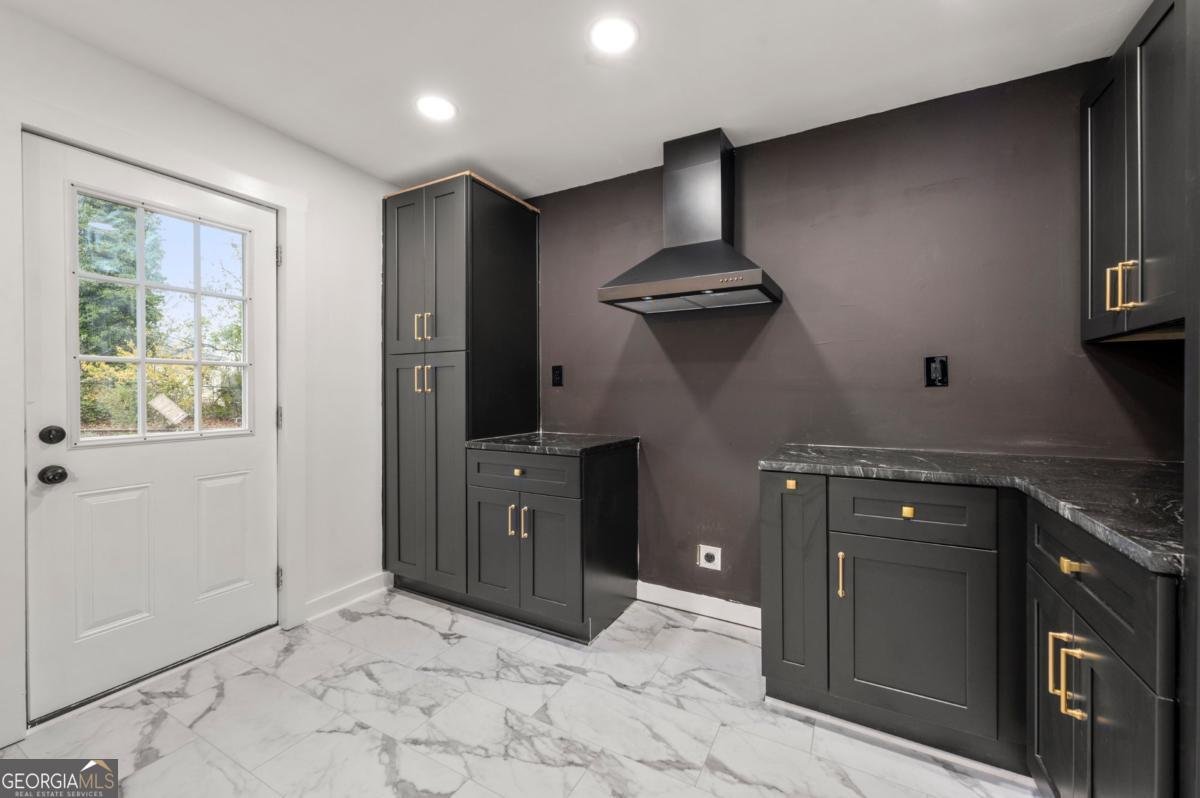 641 Hamilton E Holmes Drive Atlanta - Photo 6